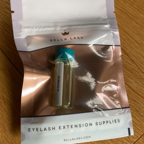 Bella Lash TapeX Lash Extensions System - Picture 6 of 6